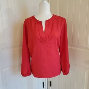 J Crew NWT V-neck crepe top
XL